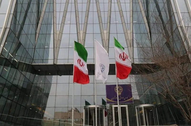 مخالفت کمیسیون مجلس با آزادسازی سهام عدالت