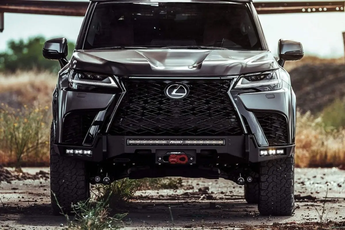 لکسوس LX600؛ خودرو 45 میلیاردی در ایران چه می‌کند؟