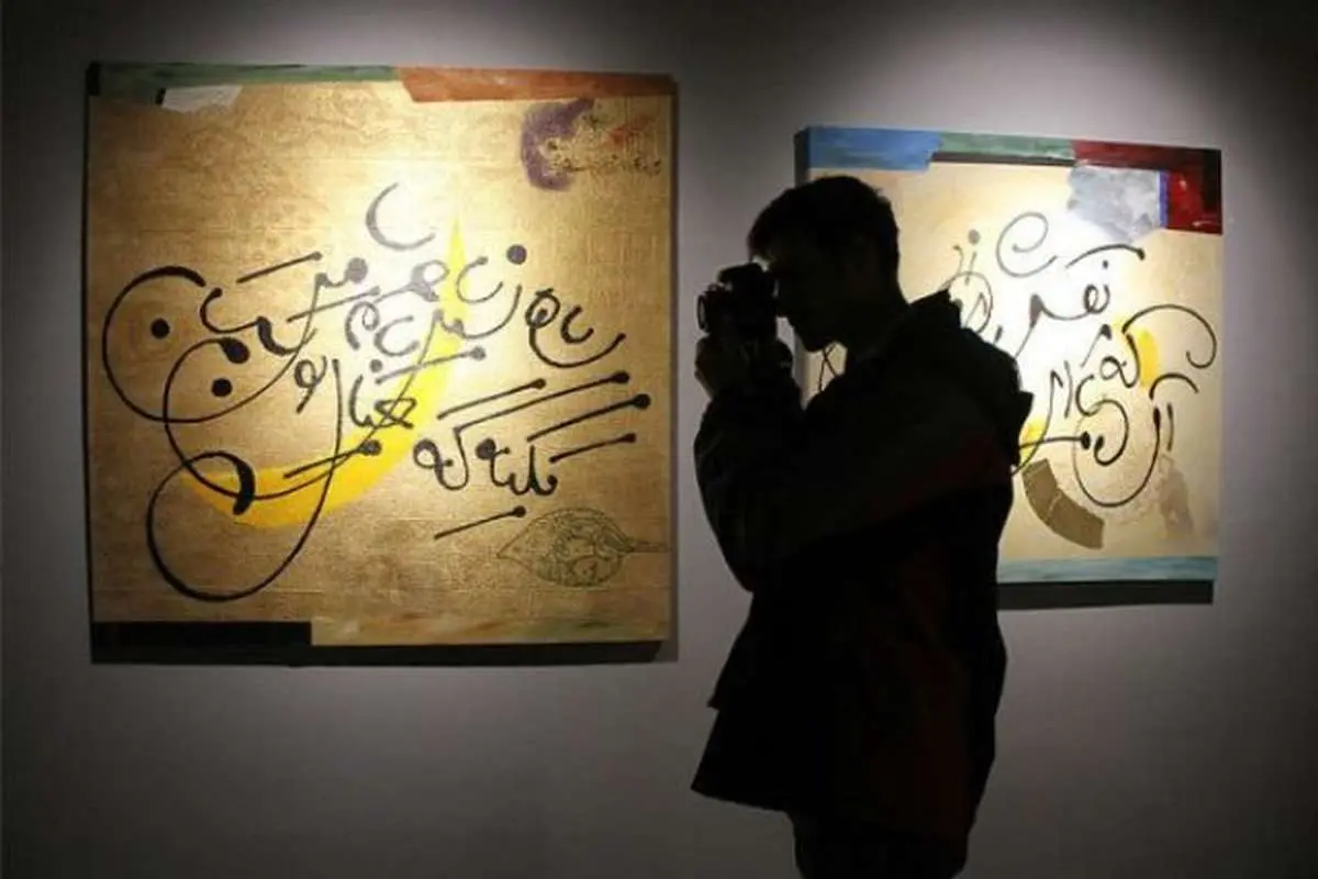 نقاشی راه خودش را میرود مقصد معلوم نیست
