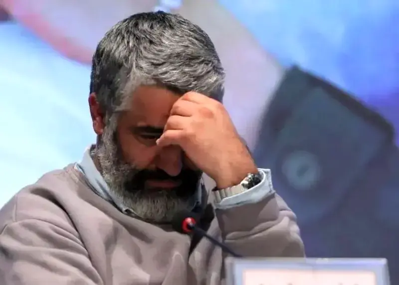 ستاره‌های فوتبال پشت پژمان جمشیدی درآمدند