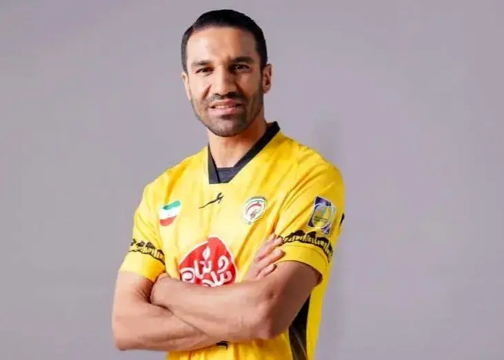 ستاره پرسپولیسی فجر بلای جان پرسپولیس!