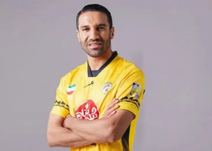 ستاره پرسپولیسی فجر بلای جان پرسپولیس!