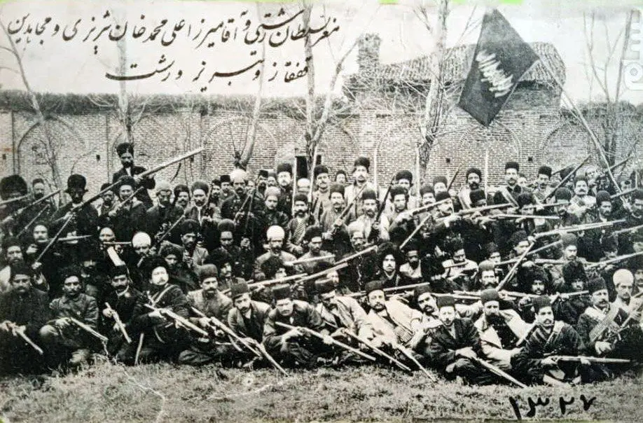 یک عکس یک روایت: گروهی از مجاهدین مشروطه‌خواه 