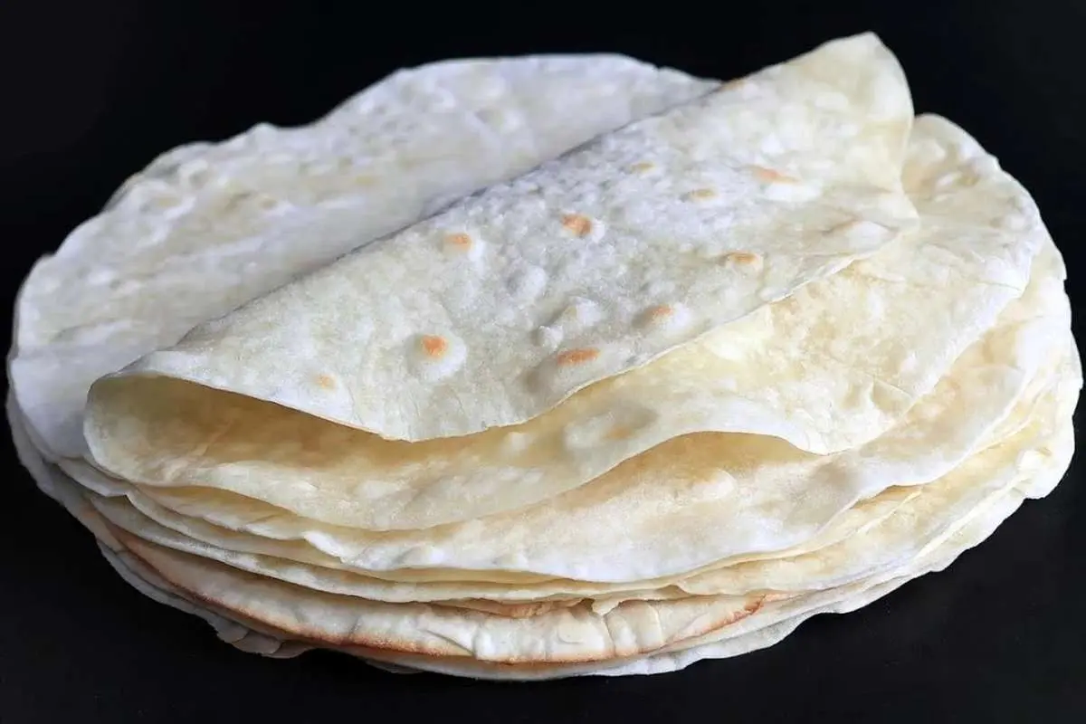 این ۳ کودک روزی ۷۵ نان لواش میخوردند!