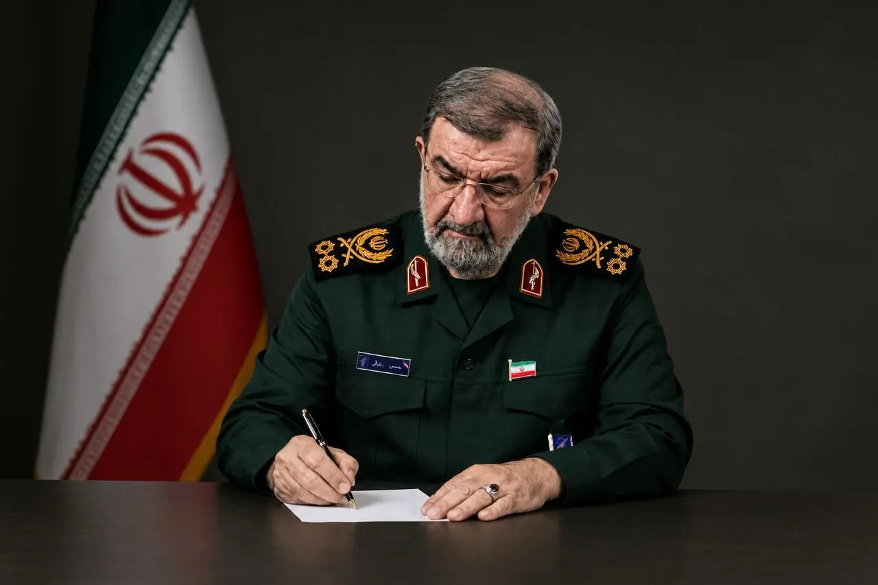 پیام جدید محسن رضایی/ تاریخ تکرار نشد