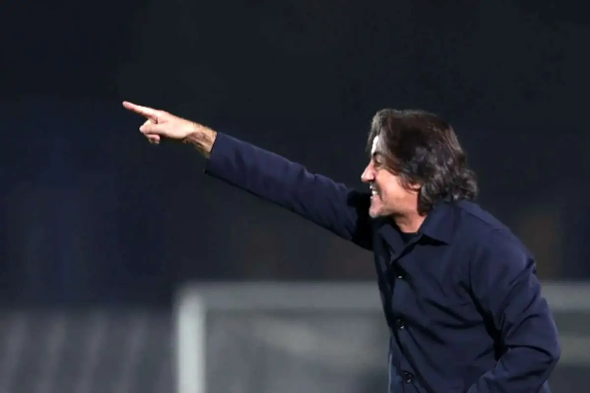 ساپینتو در فکر چینش ساختار دفاعی در دربی؛ 2 بلیت برای 4 نفر!​