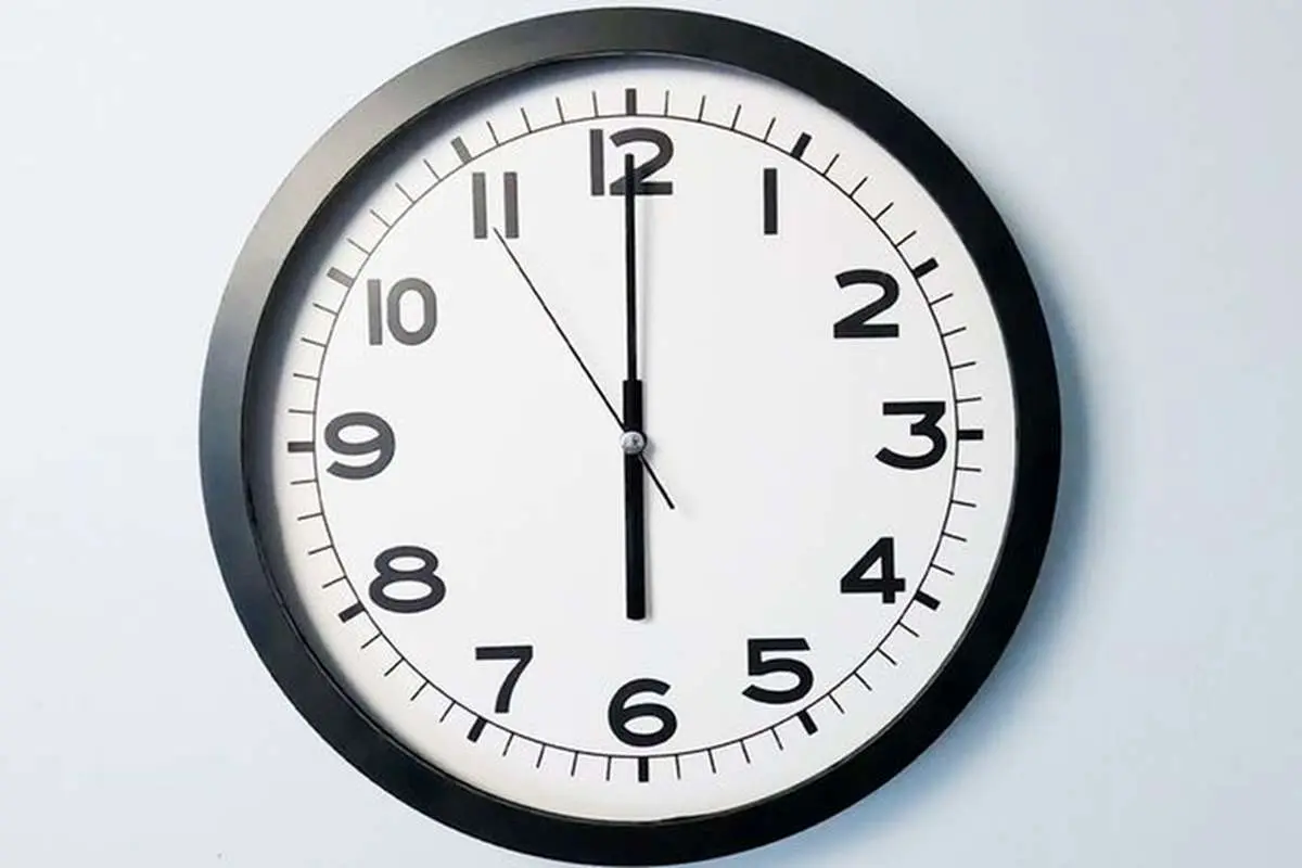 ساعت کاری ادارهها تغییر میکند؟