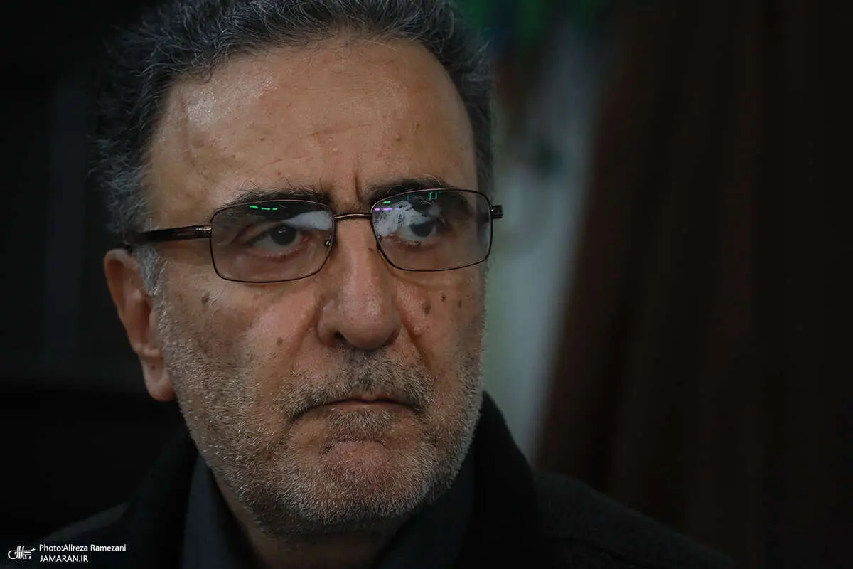تصاویر؛ متن و حاشیه تشییع برادر سید مصطفی تاج‌زاده