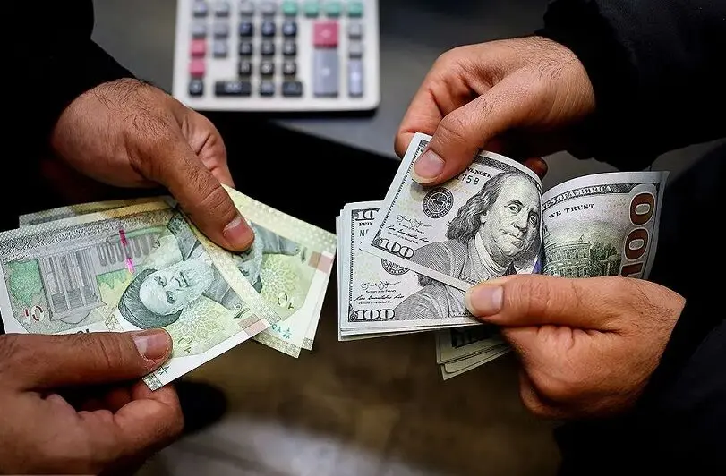 درباره تصمیم دولت برای پایان دادن به ارز ترجیحی/ بیداری دیرهنگام و هزینه‌های چهل‌ساله