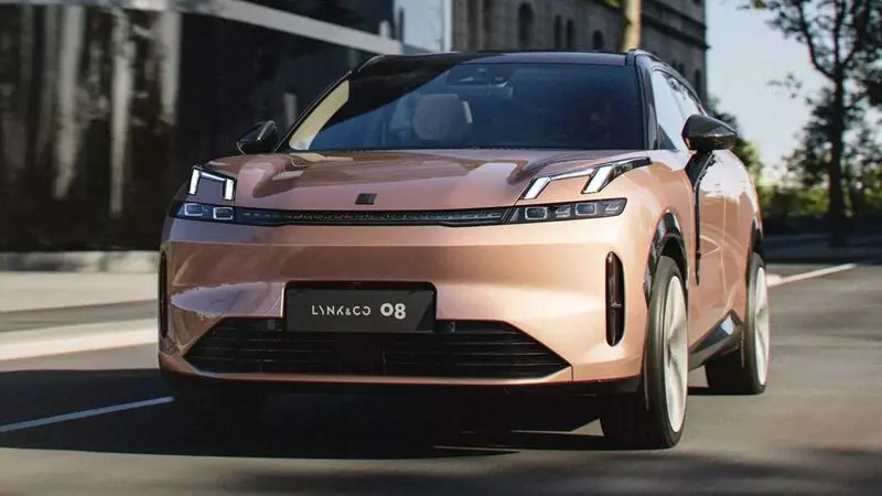 Lynk-Co-08-1