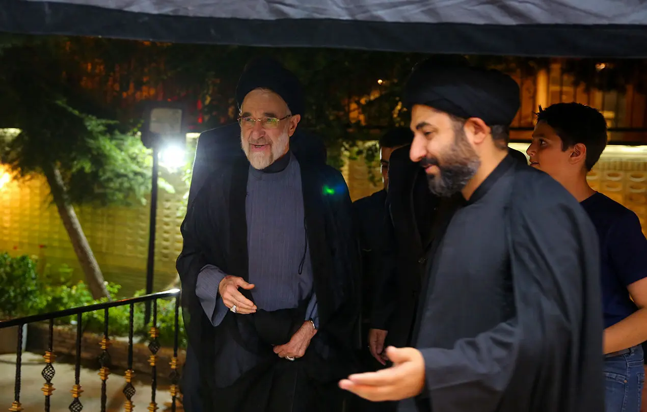 حضور خاتمی در مراسم عزاداری شب تاسوعا دارالزهرا (س)