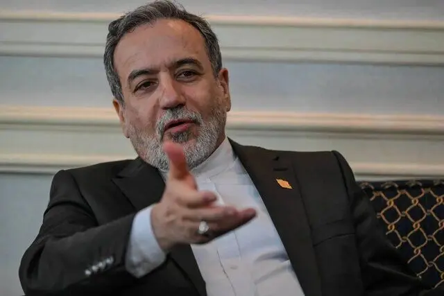 عراقچی: بازگشت قطعنامه‌های لغو شده شورای امنیت باطل است
