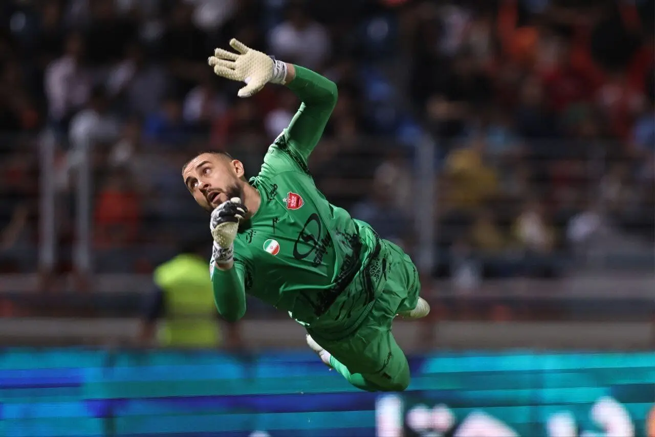 ۲ شرط مهم پرسپولیس برای حضور گندوز در باشگاه الجزایری