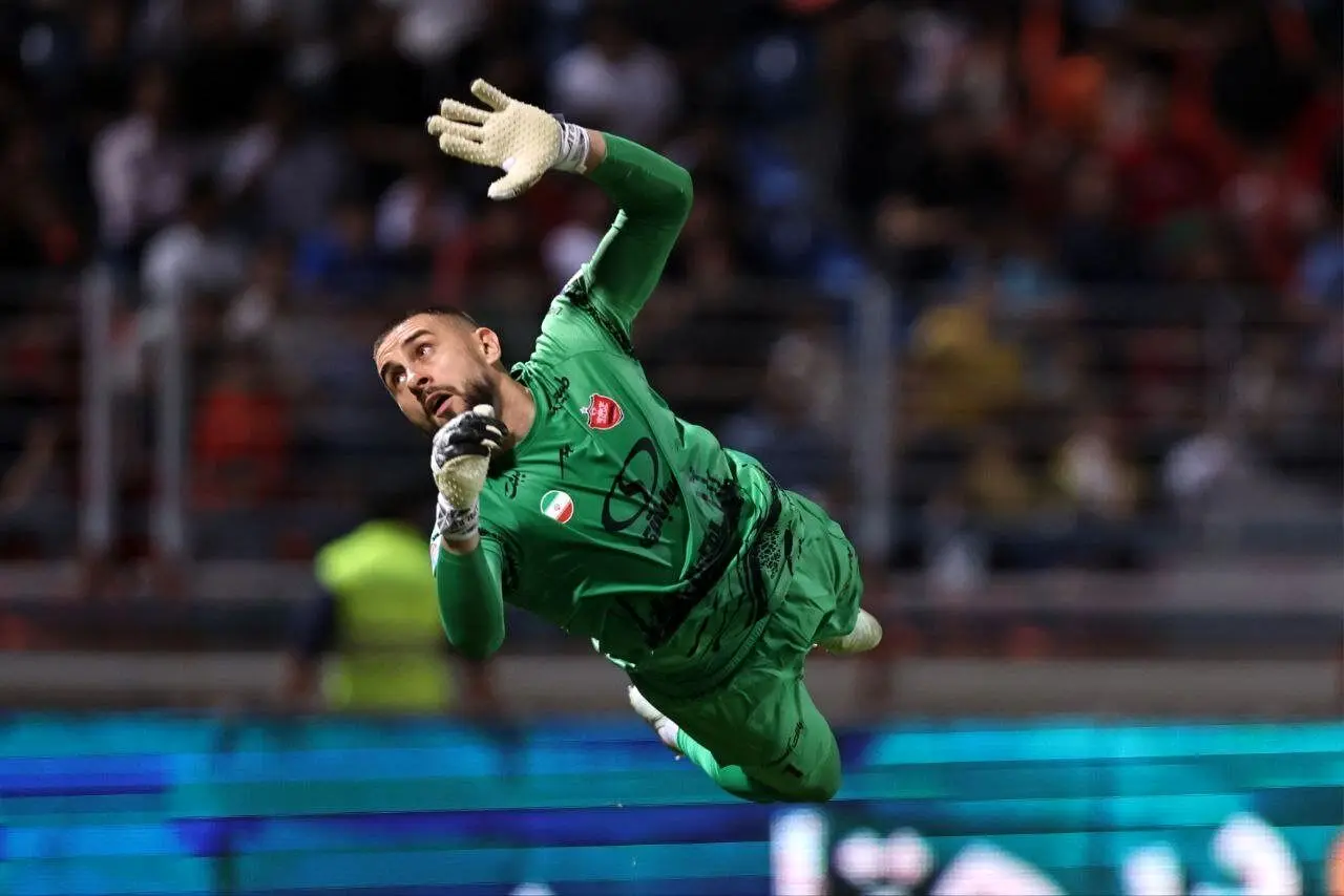 ۲ شرط مهم پرسپولیس برای حضور گندوز در باشگاه الجزایری