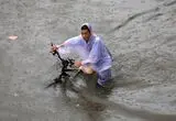 بازداشت یک مرد در پی نمایش سرعت در خیابان سیل‌زده