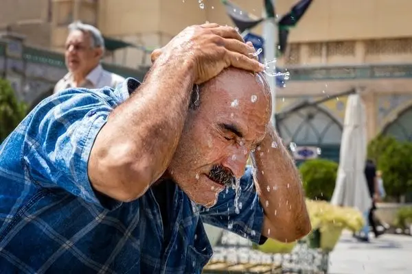 تصاویر؛ پایتخت در آتش تابستان