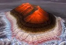 تصاویر؛ کوهی که شبیه کیک است!