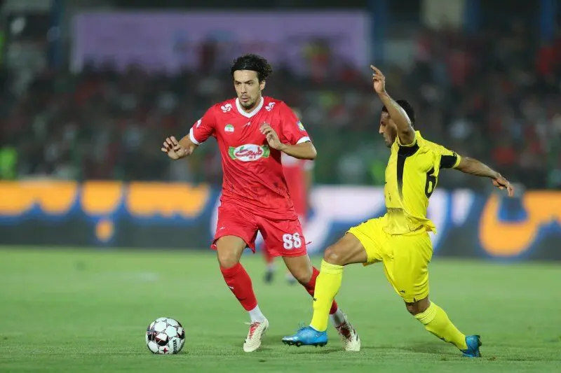 تصویر؛ واکنش هافبک خارجی پرسپولیس به اولین بازی در لیگ