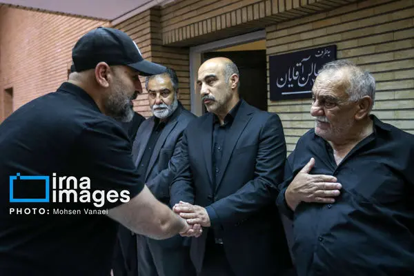 تصاویر؛ مراسم ترحیم برادرزاده محسن تنابنده شهید علیرضا تنابنده