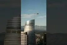 شیء مرموز فلزی در لس‌آنجلس؛ سفینه فضایی یا شوخی اینترنتی؟