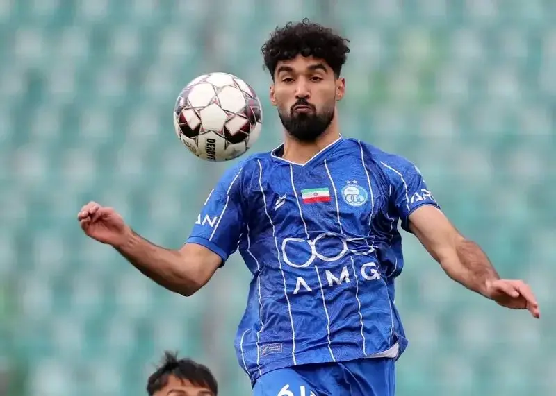 مهاجم سایه استقلال از خط دفاع!