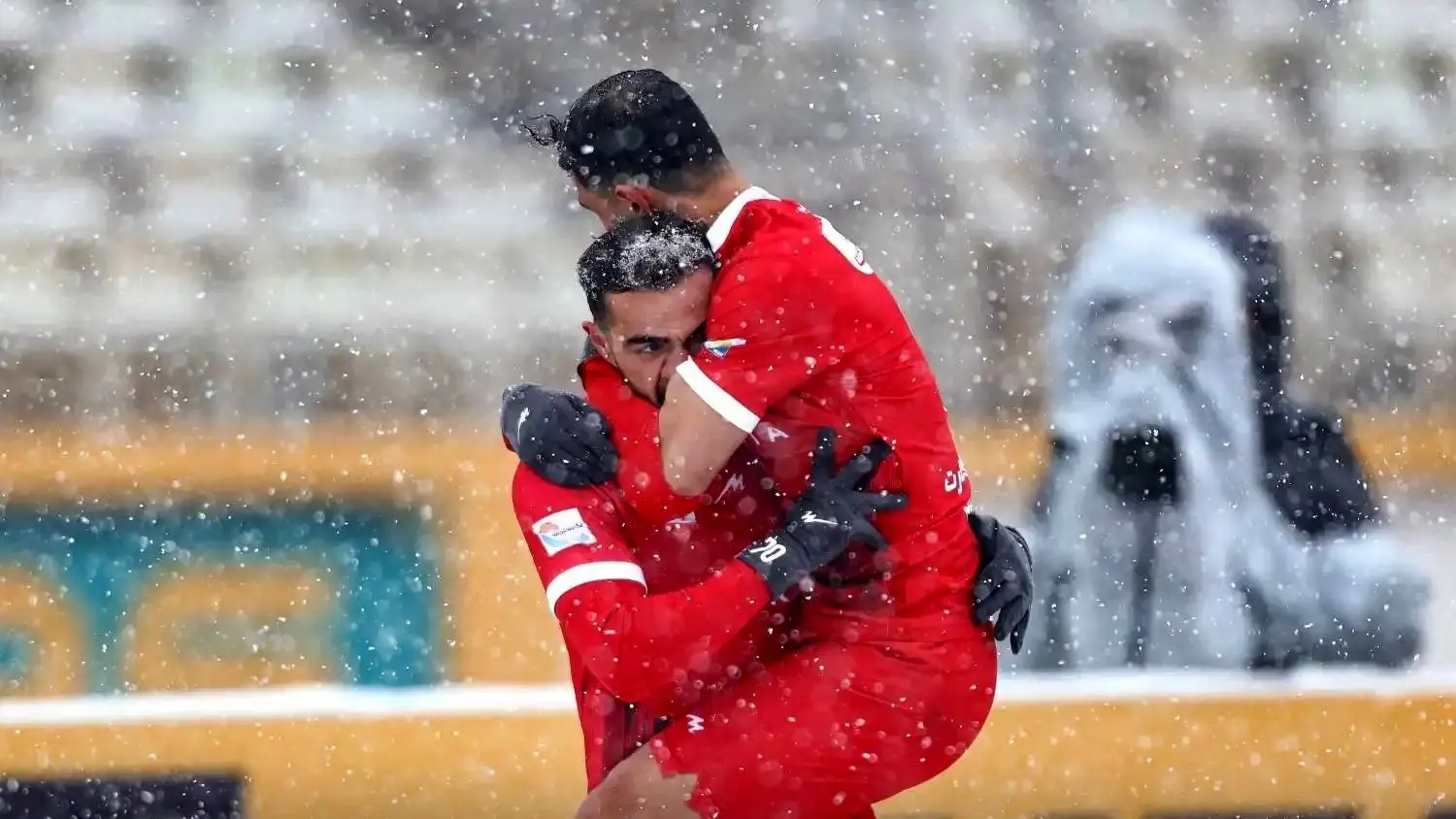 چه بر سر اورونوف آمده است؟