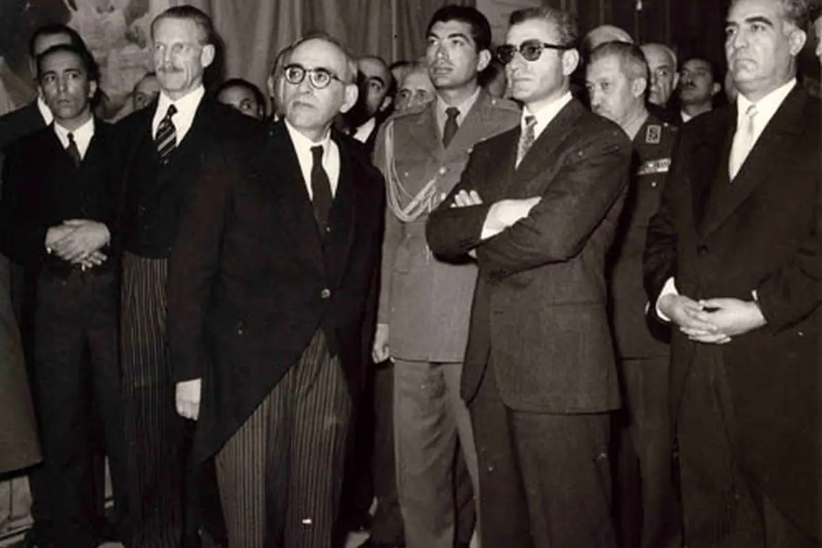  آمریکا نگران بود که شاید شاه قصد دستیابی به بمب اتم دارد