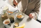 آیا ساعت غذا خوردن تأثیری بر طول عمر دارد؟