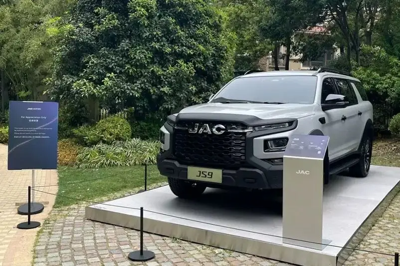 جک JS9؛ برگ برنده جدید کرمان‌موتور رو شد