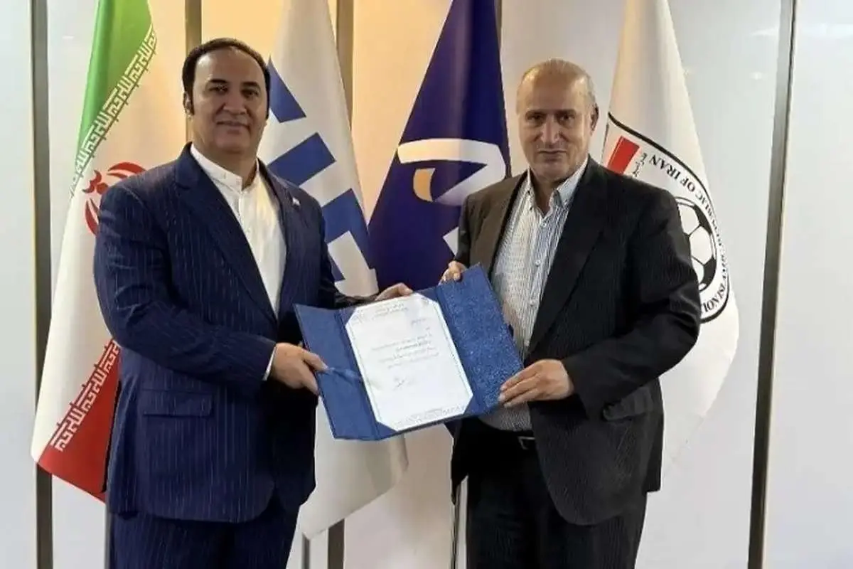 مورد عجیب در فدراسیون فوتبال؛ مردی با فالوئرهای فیک! 
