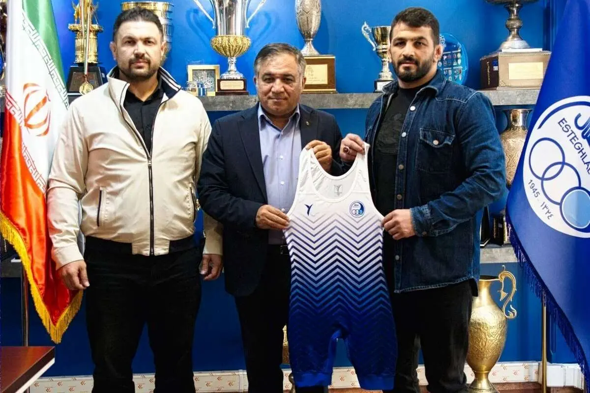 دستمزد حسن یزدانی؛ دقیقه‌ای 600 میلیون تومان!