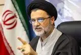 نبویان: تنگه هرمز نباید رها شود