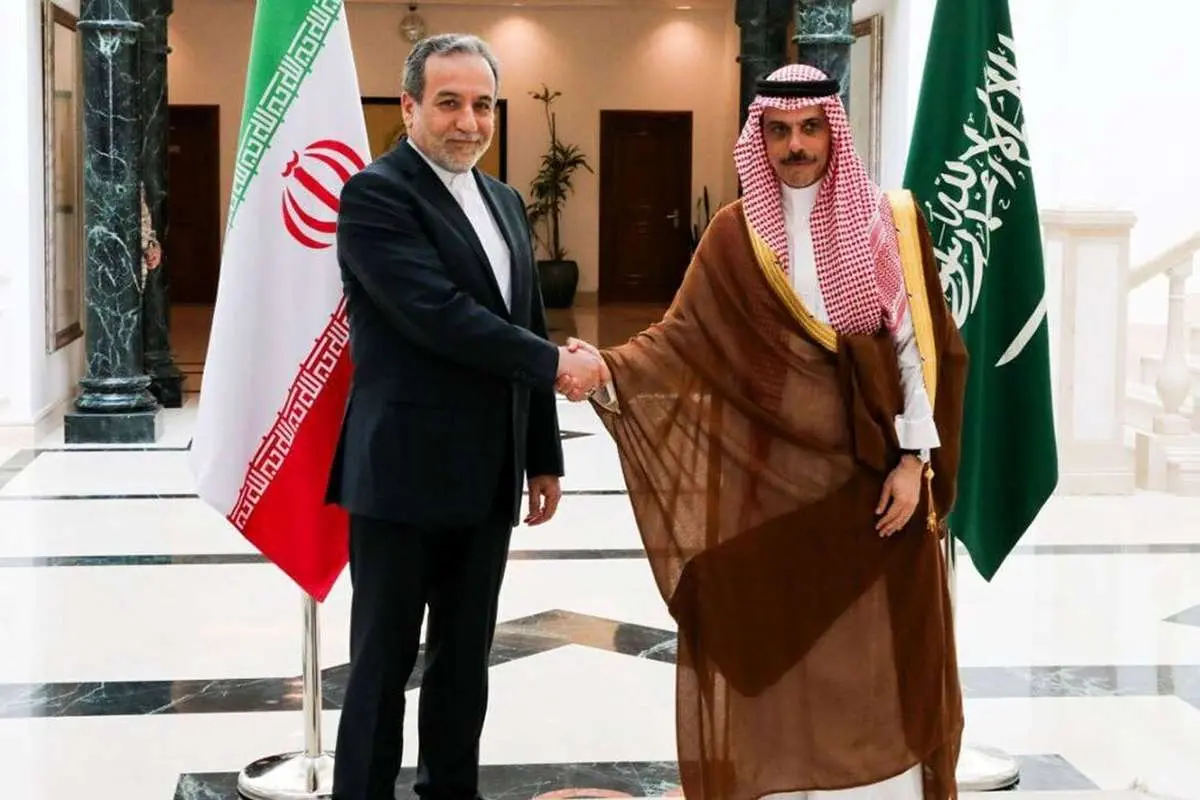 رایزنی عراقچی و بن فرحان درباره روابط دوجانبه، فلسطین و مذاکرات ایران-آمریکا
