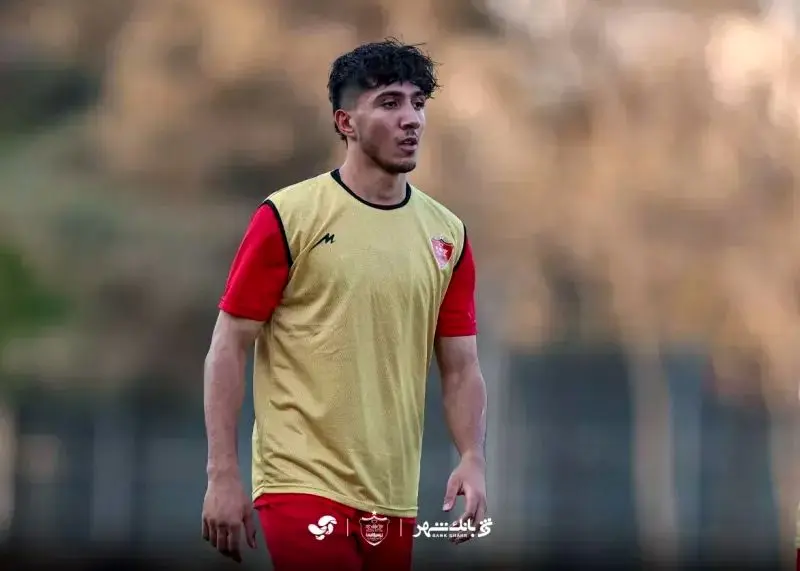بازگشت جوان جنجالی پرسپولیس به خط دفاع
