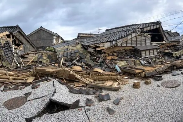 تصاویر دوربین مداربسته از لحظه وقوع زلزله ۷.۶ ریشتری در ژاپن