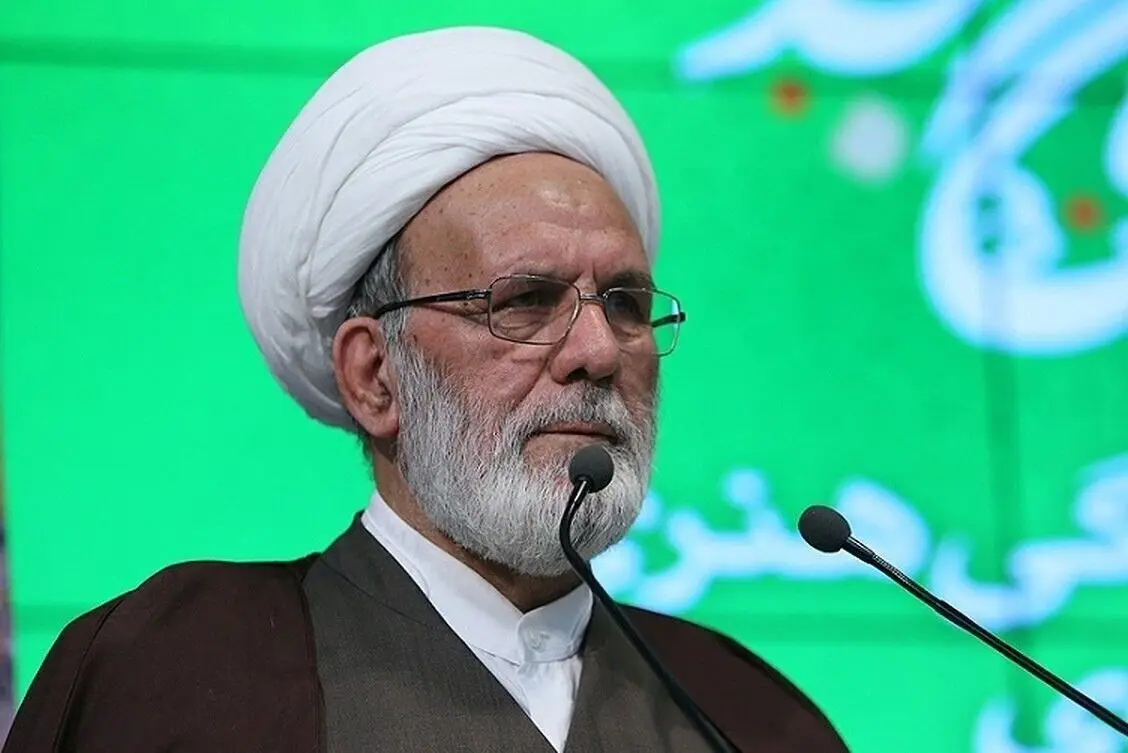امام جمعه موقت مشهد: سختی معیشت مردم «دشمن داخلی» جمهوری اسلامی است