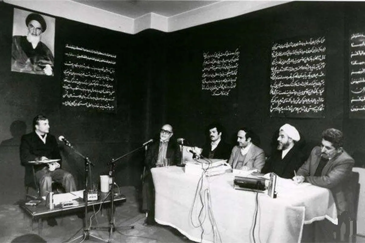 ۵ سوالی که امیرانتظام با دست خط خود به آن جواب داد