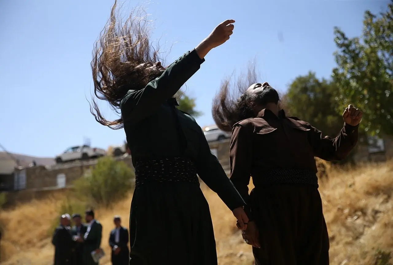تصاویر؛ مراسم مولودی‌خوانی روستای پیرخضران
