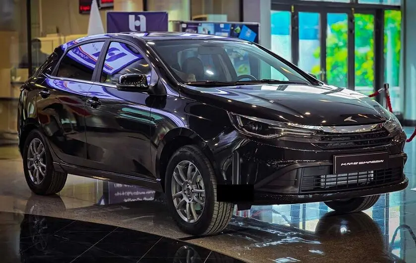 مقایسه پژو 207 اتوماتیک و کی‌ام‌سی شدو؛ خرید کدام هاچ‌بک به‌صرفه‌تر است؟