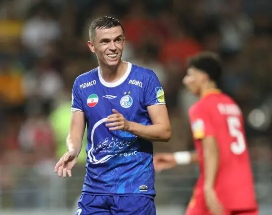 ببینید؛ تحریک پرسپولیسی‌ها توسط آسانی با حرکتی عجیب