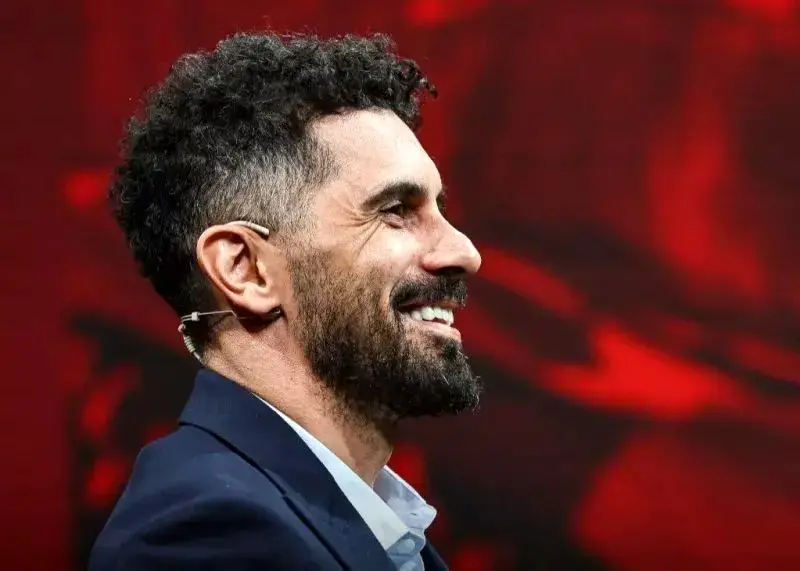 پیام عالیشاه به تازه‌واردهای پرسپولیس: اینجا اونجا نیست!