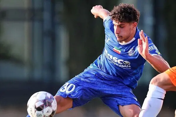 تلاش استقلالی ها برای اضافه کردن یک بازیکن در دبی

