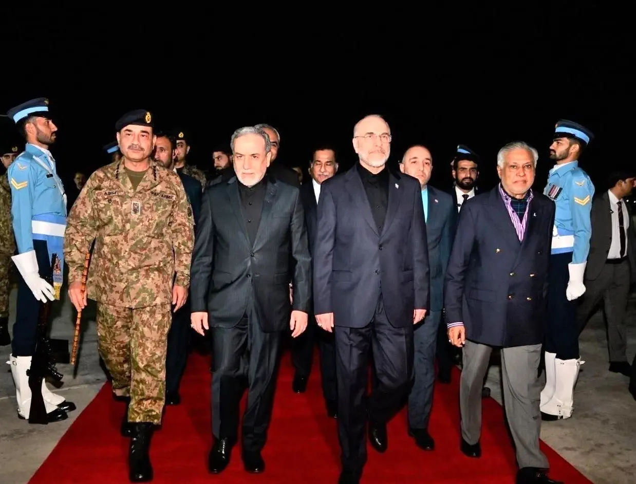 هیأت ایرانی مذاکرات خود را با مسئولان عالی‌رتبه پاکستان آغاز کرد/ سرفصل‌ها چیست؟