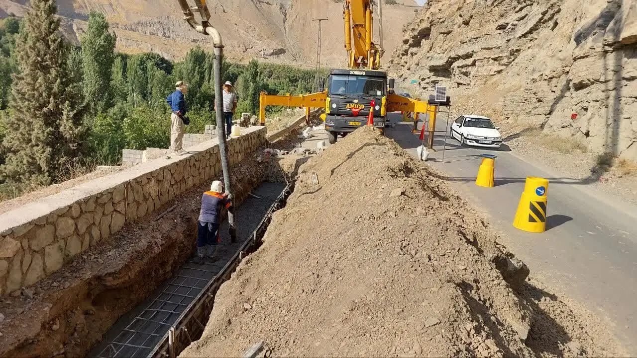 مسافران بخوانند؛ انسداد دو جاده کلیدی کشور
