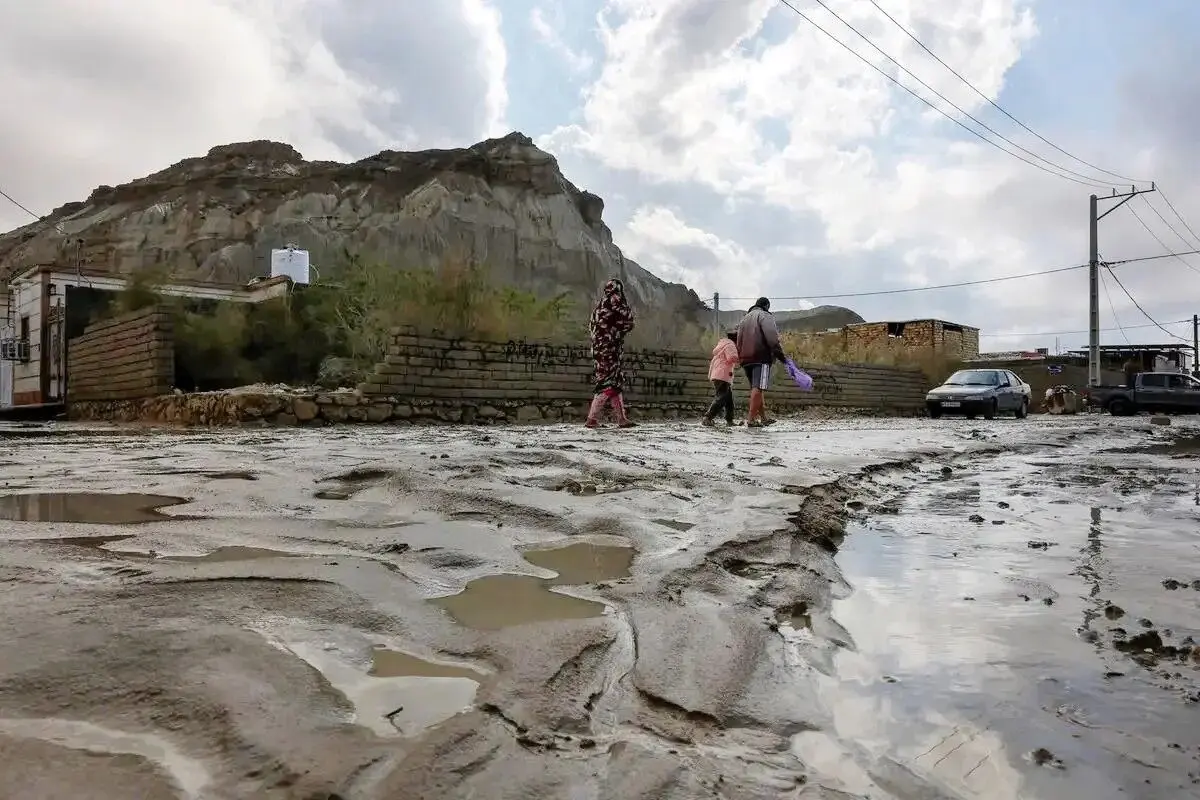 خانه و زندگی‌مان را آب برد/ روایت اهالی روستاهای سیل‌زده از مشکلاتشان