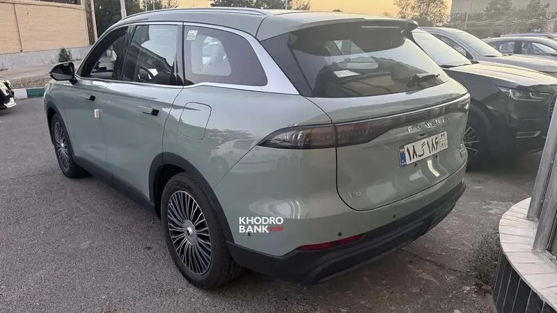 فونیکس F9