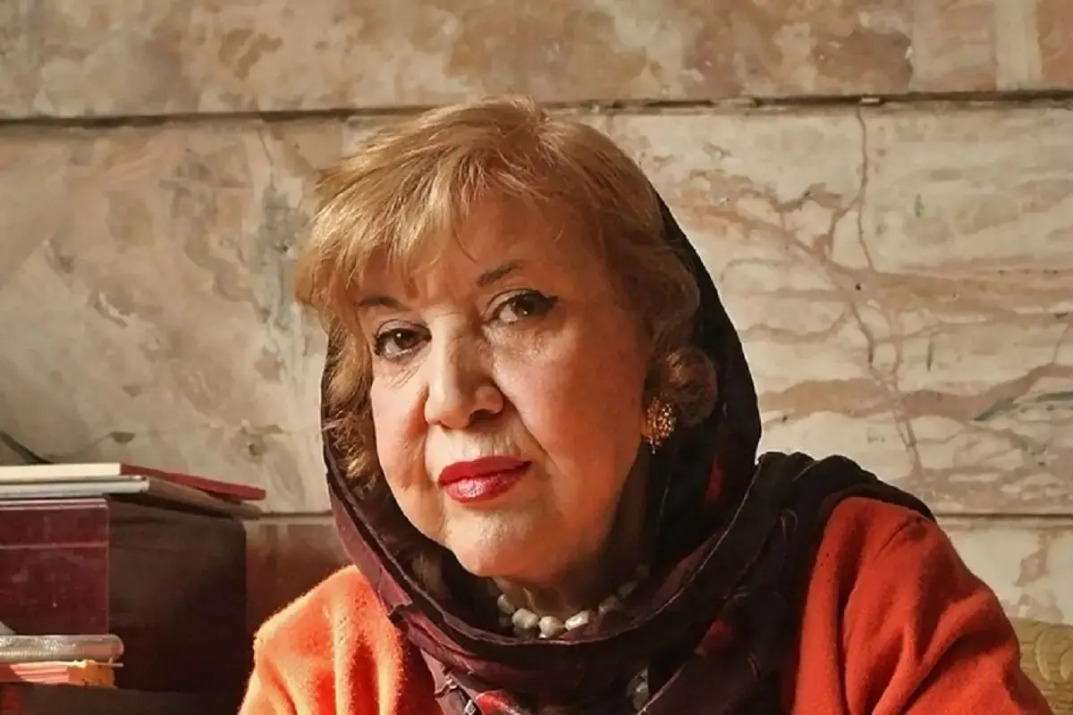مرا هزار امید است و هر هزار تویی