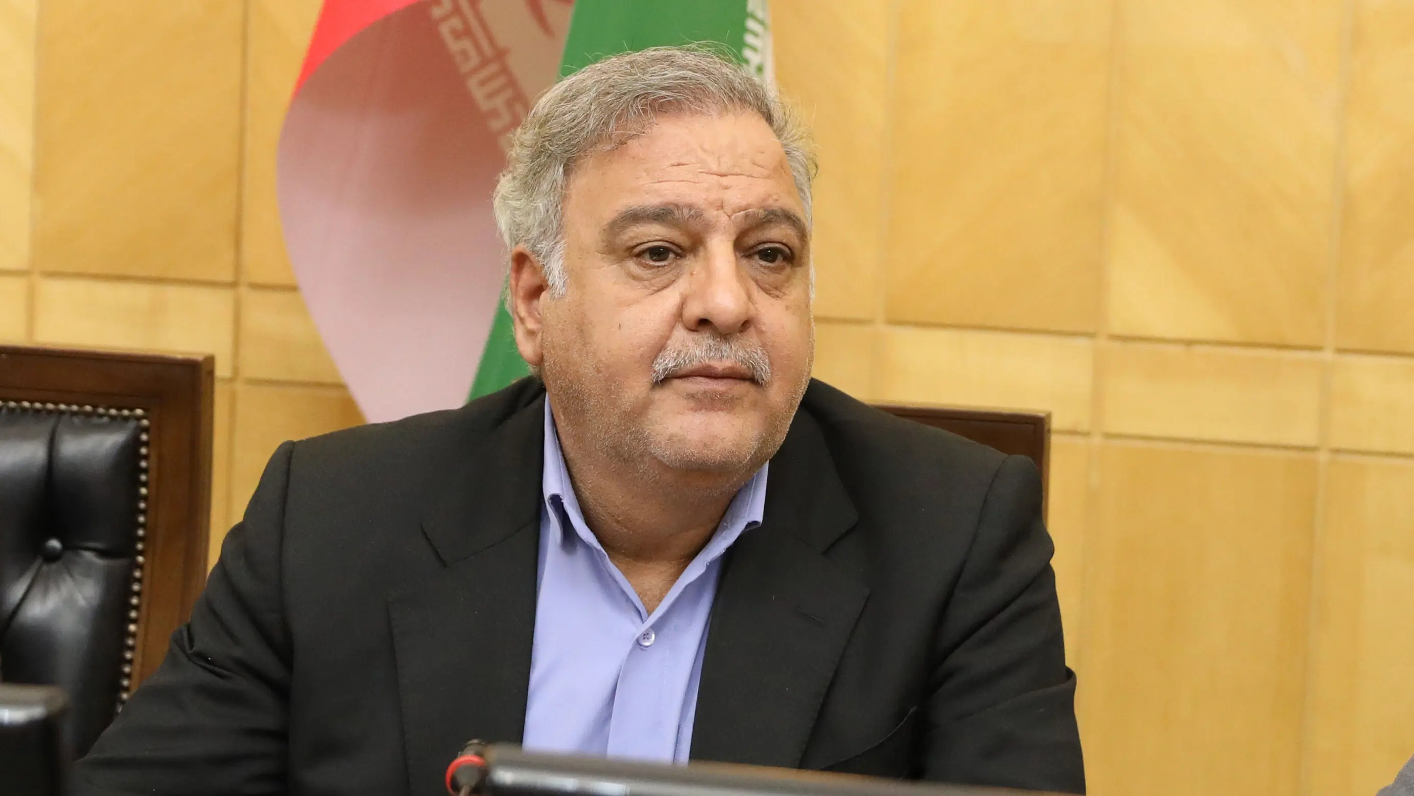 نماینده مجلس: شرکت‌های تراستی ٧ میلیارد دلار تحویل نداده‌اند 