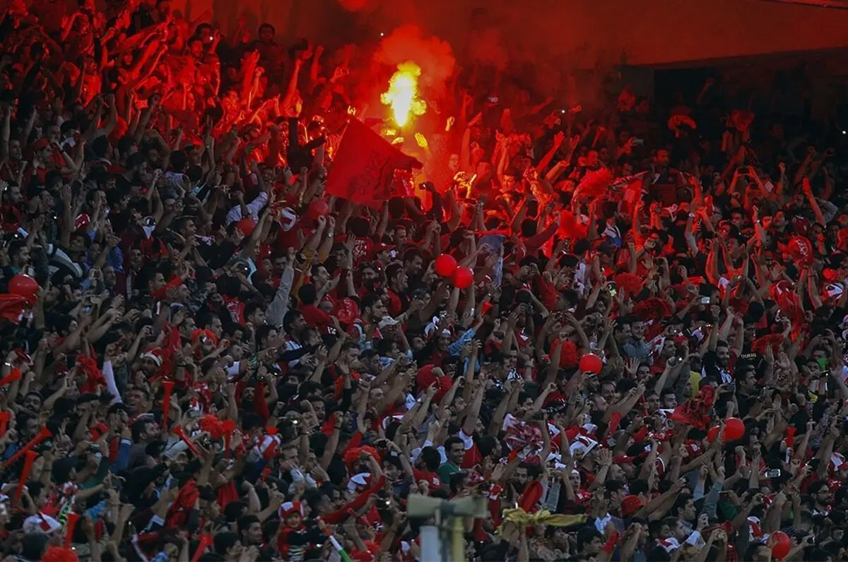 مصاف ناعادلانه پرسپولیس و سپاهان در تهران