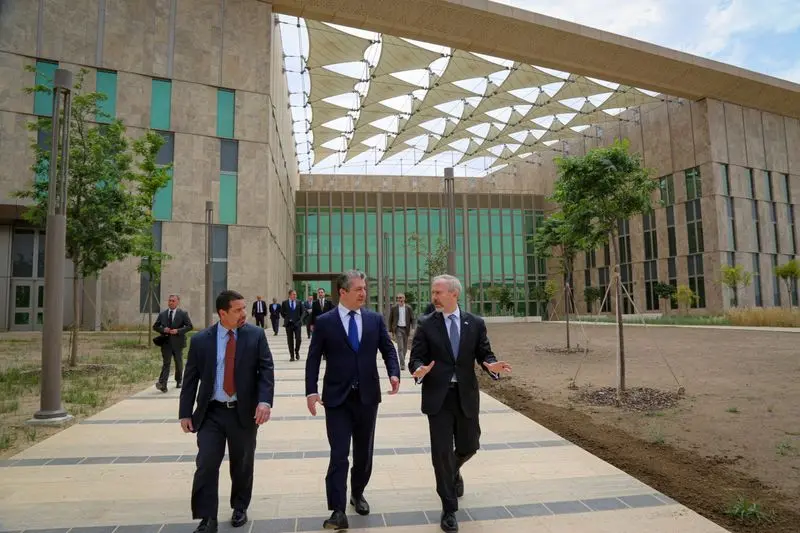 بازدید نخست‌وزیر